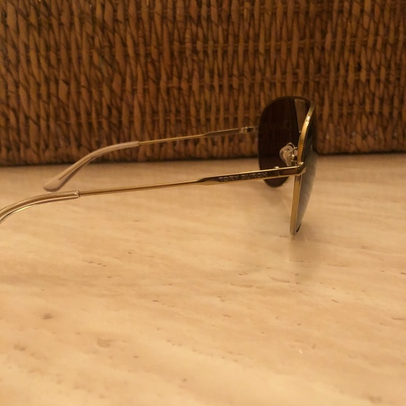 TORY BURCH SUNGLASSES